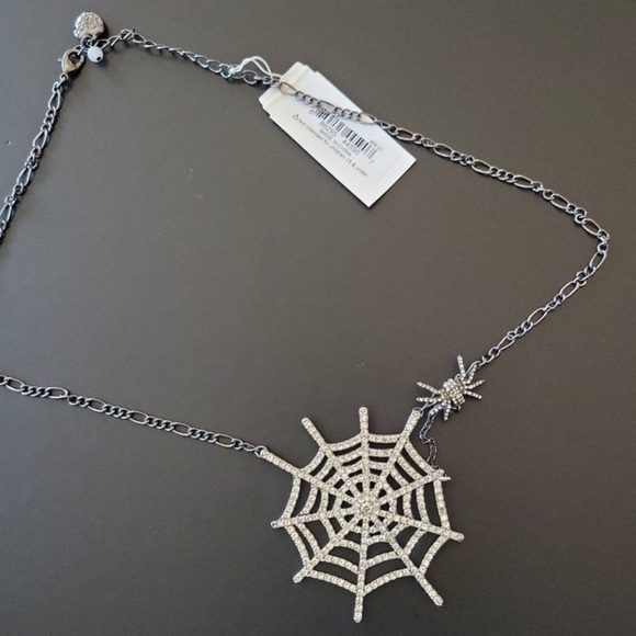 BETSEY JOHNSON Halloween Crystal-Studded Spider Web and Spider Necklace NEW NWT - Picture 1 of 2